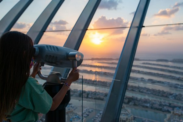 Comment Juger l'Excellence des Services d'un Office du Tourisme : Guide d'Évaluation Optimisé